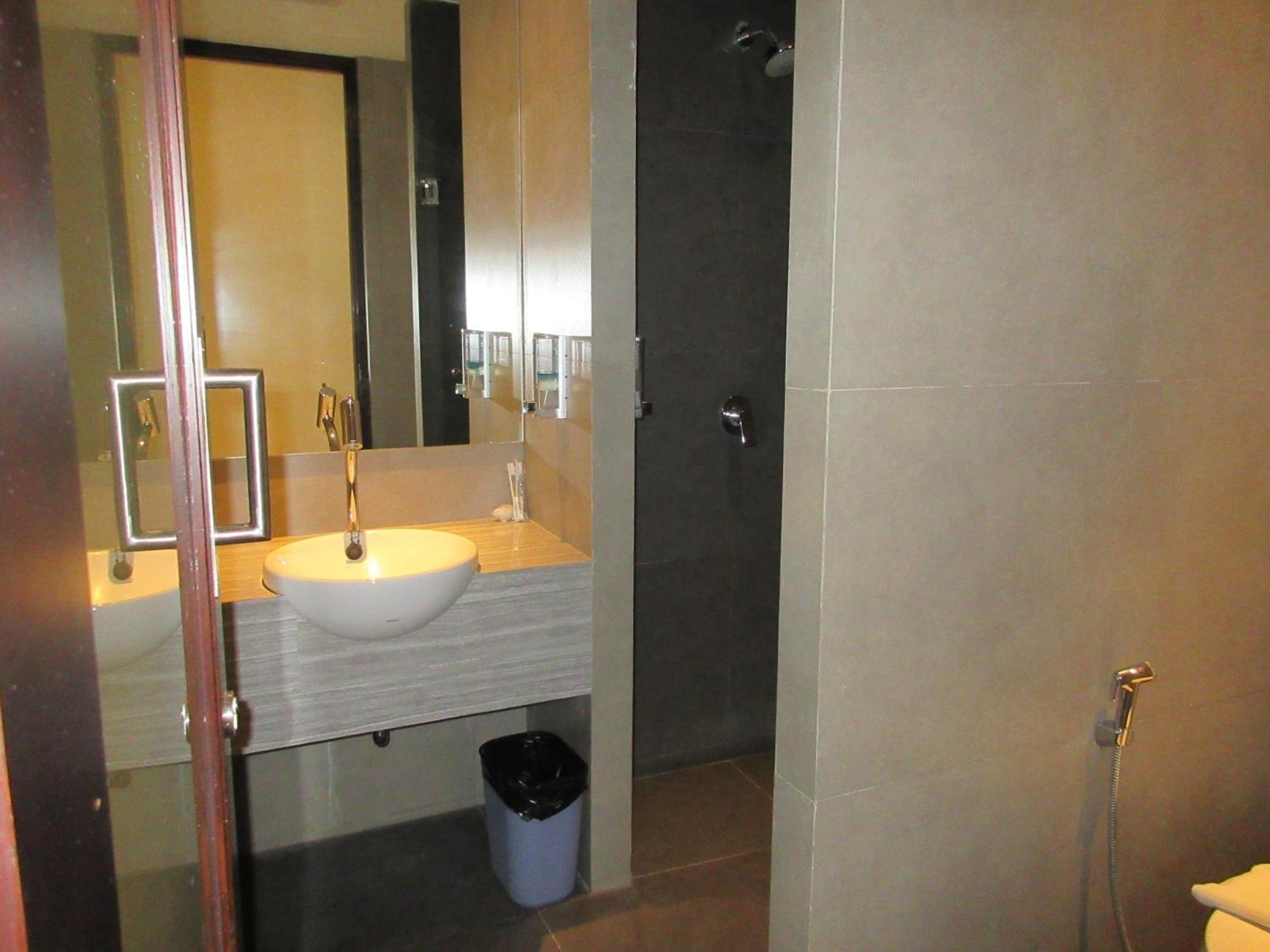 Sweet Garden Guest House Malang Bilik gambar